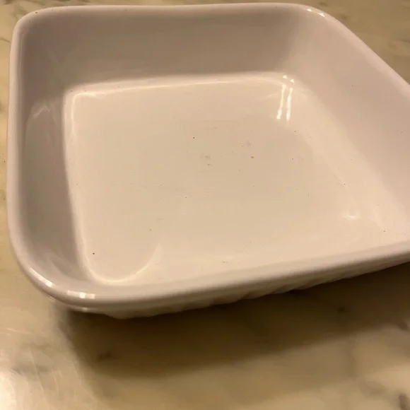 Small baking dish 6 by 6 Inches - Picture 3 of 8